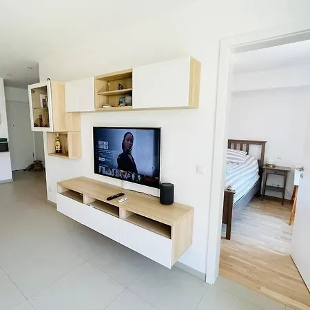 Apartment Luxury 1 Bedroom Flat In Center Parking&terrace- 5 *