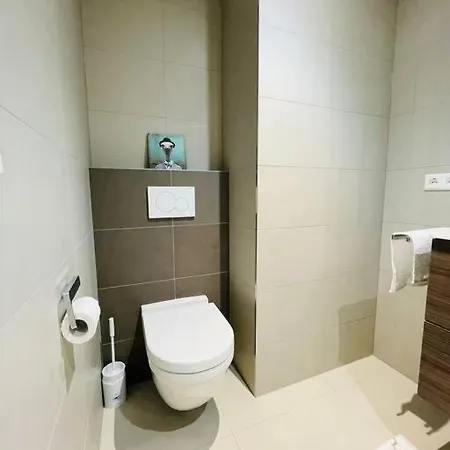 Luxury 1 Bedroom Flat In Center Parking&terrace- 5 * Luxembourg